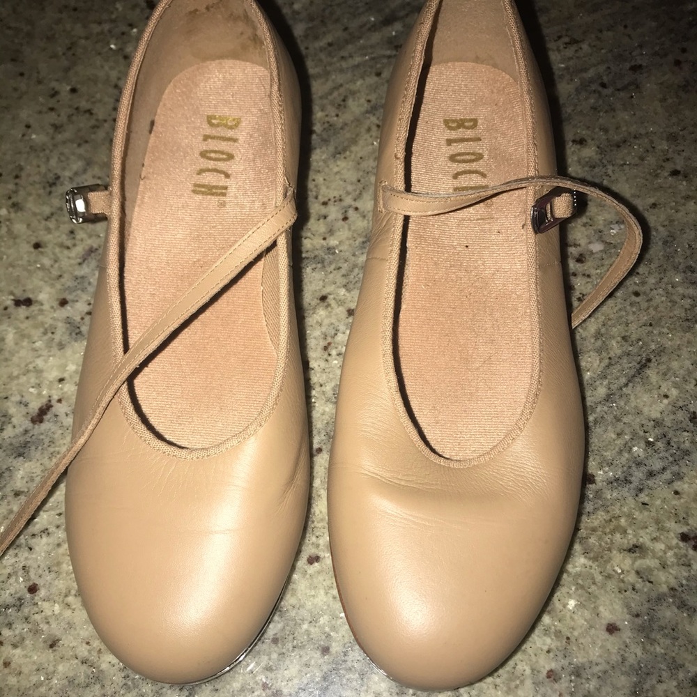 Bloch woman’s tap shoes